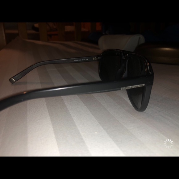 Sunglasses - Picture 2 of 5